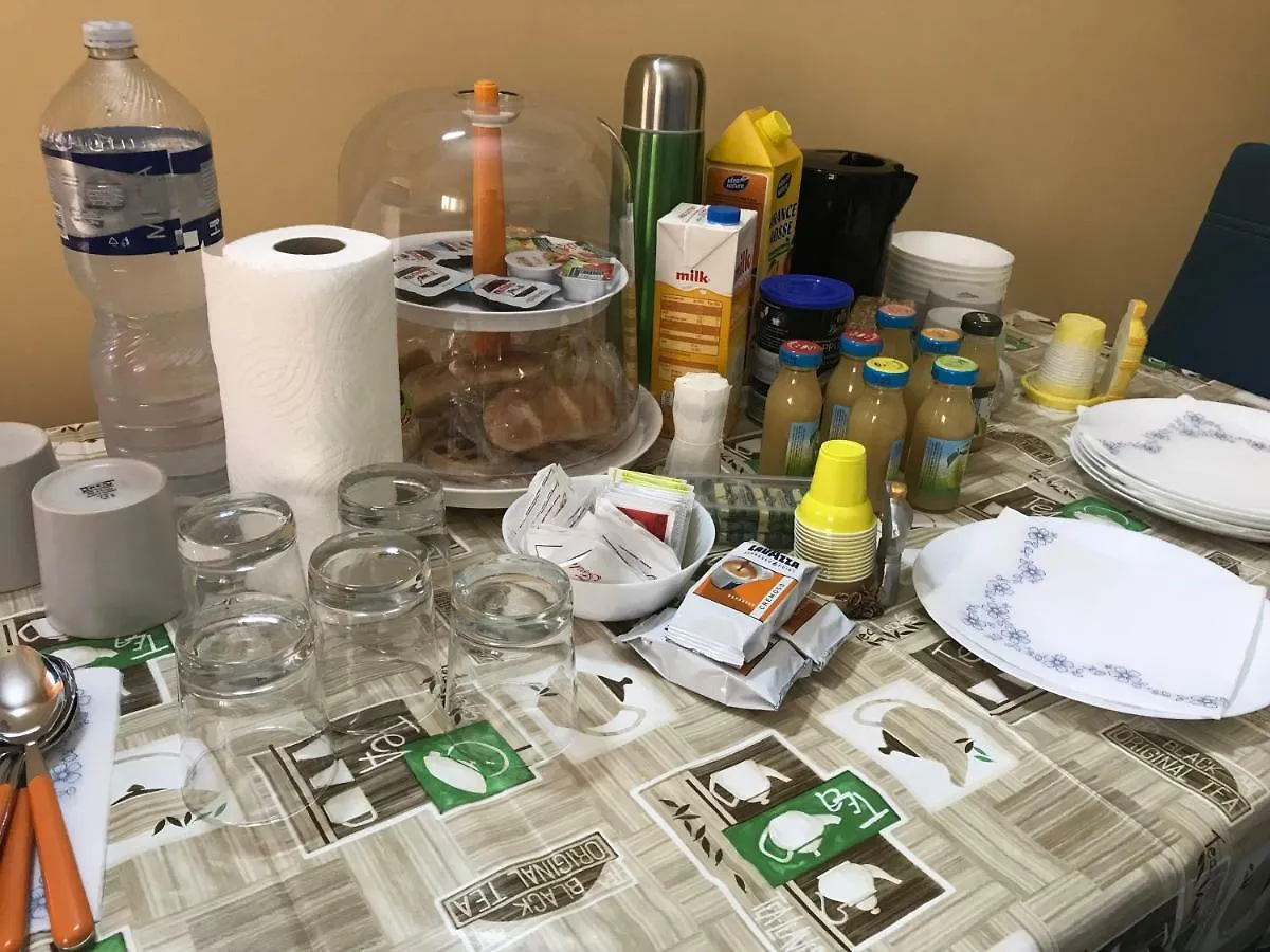 B&B Trieste Caltanissetta 2*,  Italy